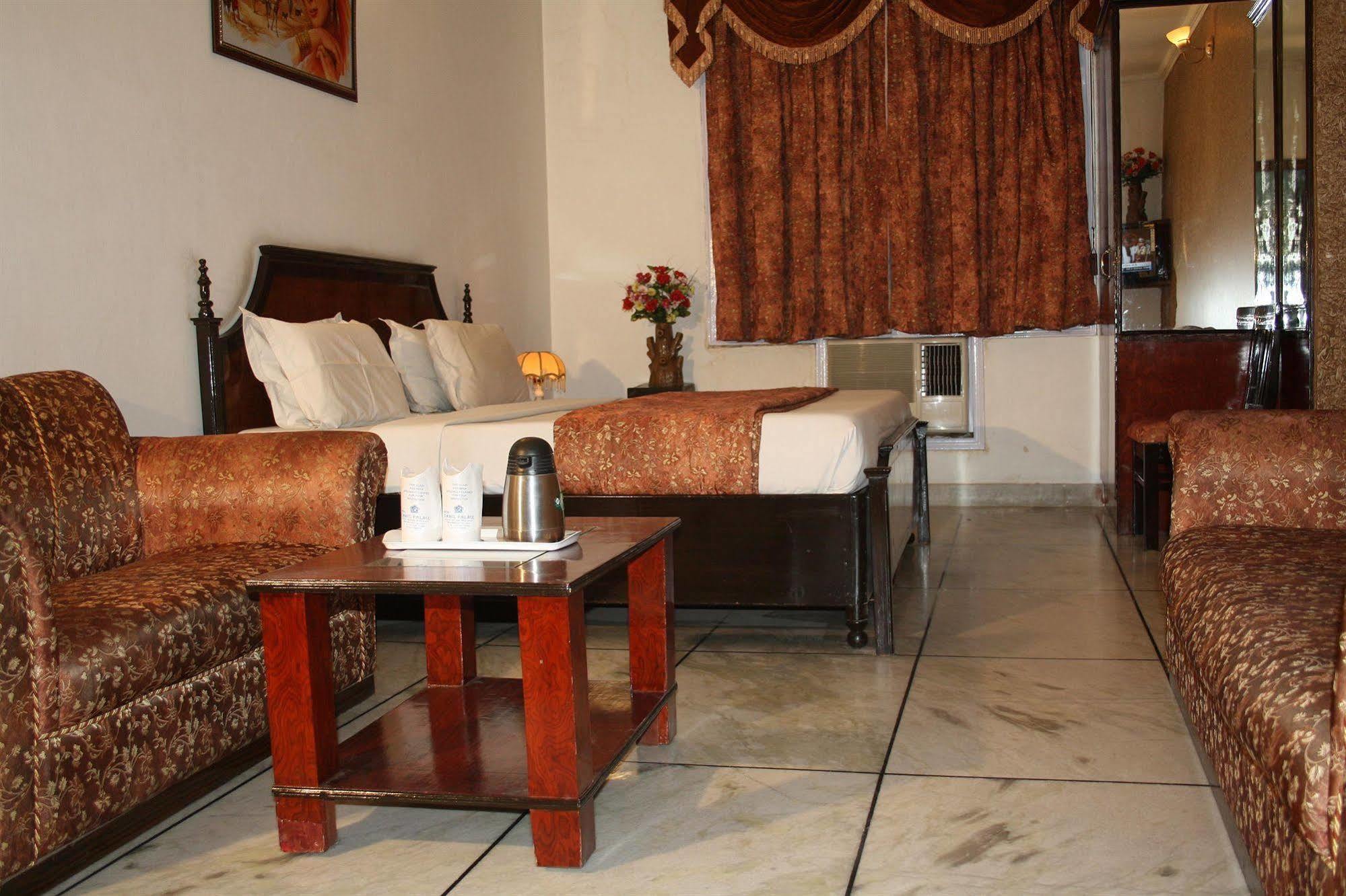 Hotel Rahul Palace Neu-Delhi Zimmer foto